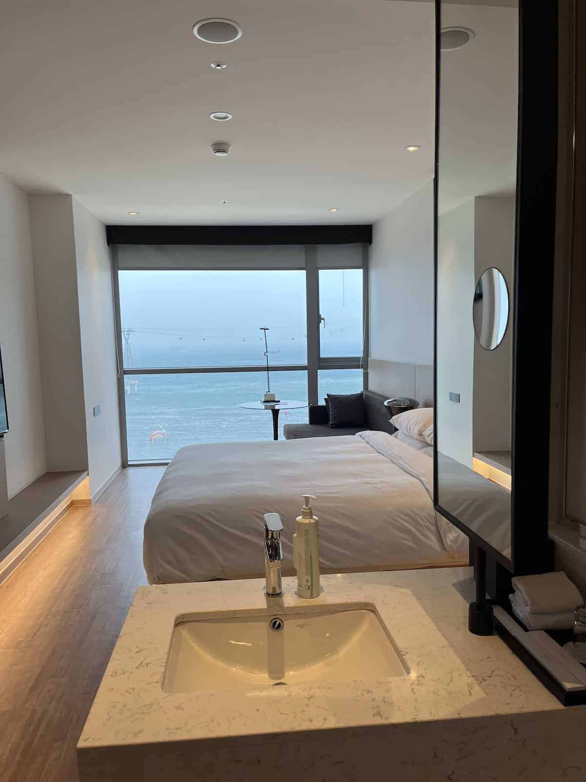 Hotel room in Fairfield Hotel Songdo Beach Busan.
