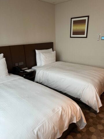 Twin bed room at Lotte City Myeongdong hotel.