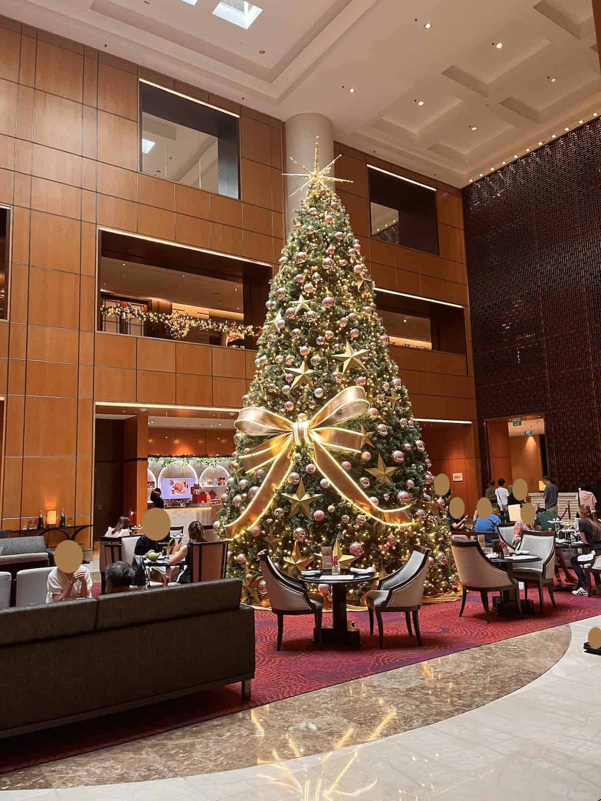 Lobby of Marriot Tang Plaza Hotel, Singapore.
